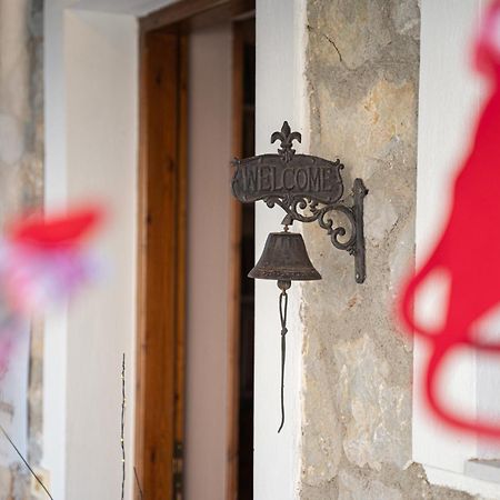Rock Dandy Deluxe Chalet In Arachova - Delphi, Sauna, Prv Parking, Amazing View Luaran gambar
