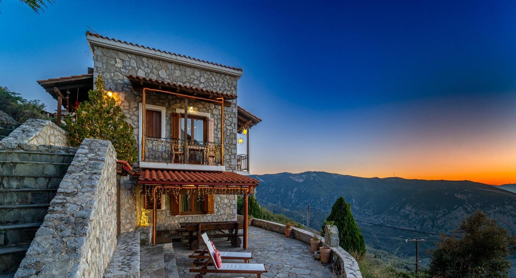 Rock Dandy Deluxe Chalet In Arachova - Delphi, Sauna, Prv Parking, Amazing View Luaran gambar