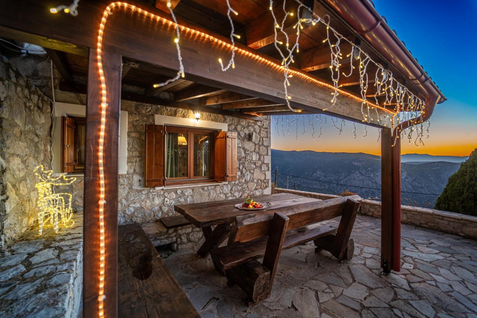 Rock Dandy Deluxe Chalet In Arachova - Delphi, Sauna, Prv Parking, Amazing View Luaran gambar