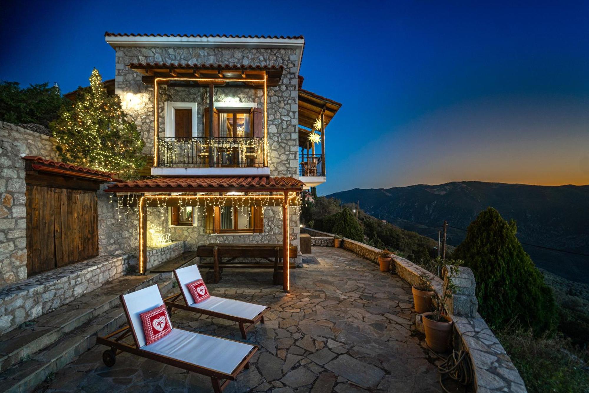 Rock Dandy Deluxe Chalet In Arachova - Delphi, Sauna, Prv Parking, Amazing View Luaran gambar