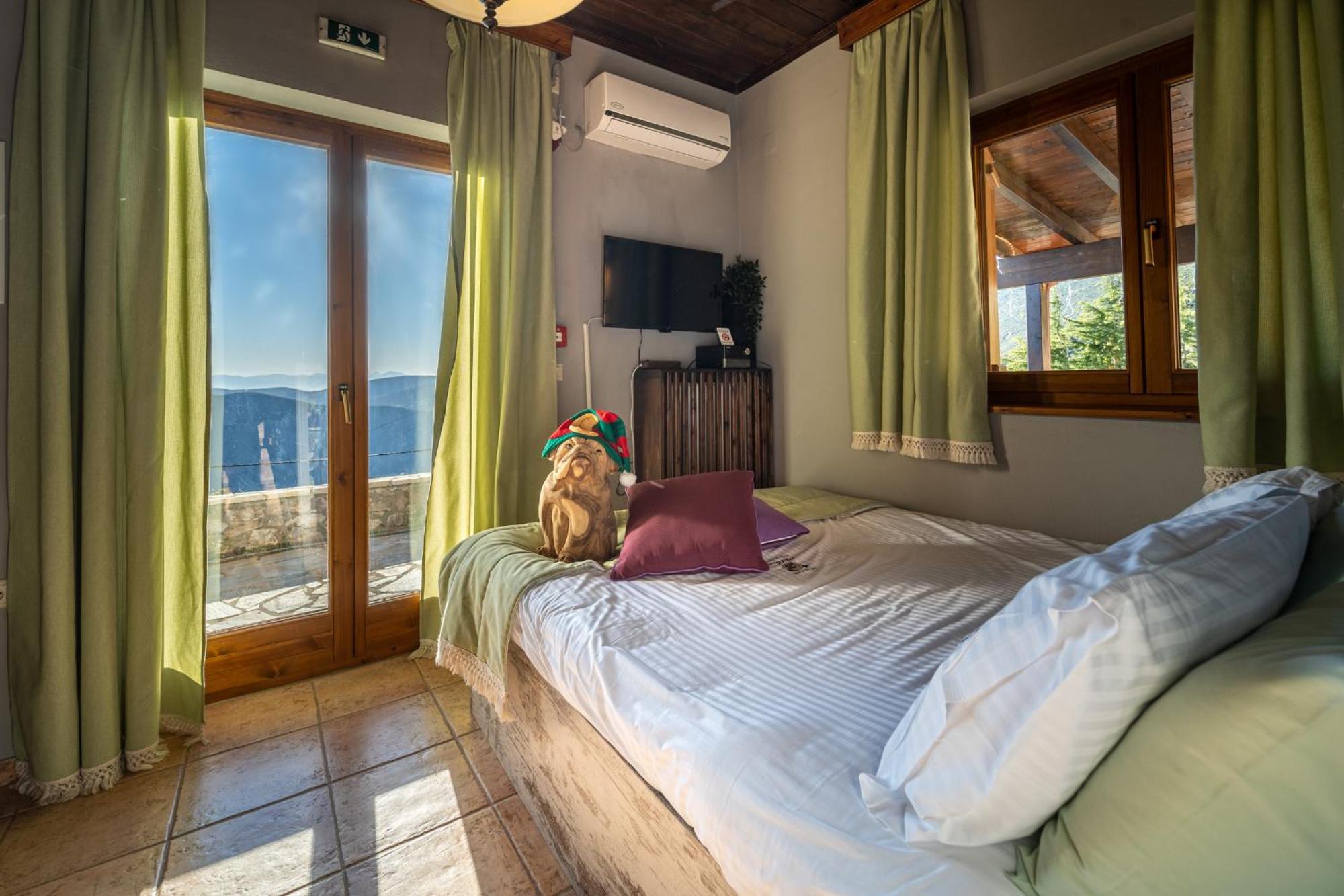 Rock Dandy Deluxe Chalet In Arachova - Delphi, Sauna, Prv Parking, Amazing View Luaran gambar