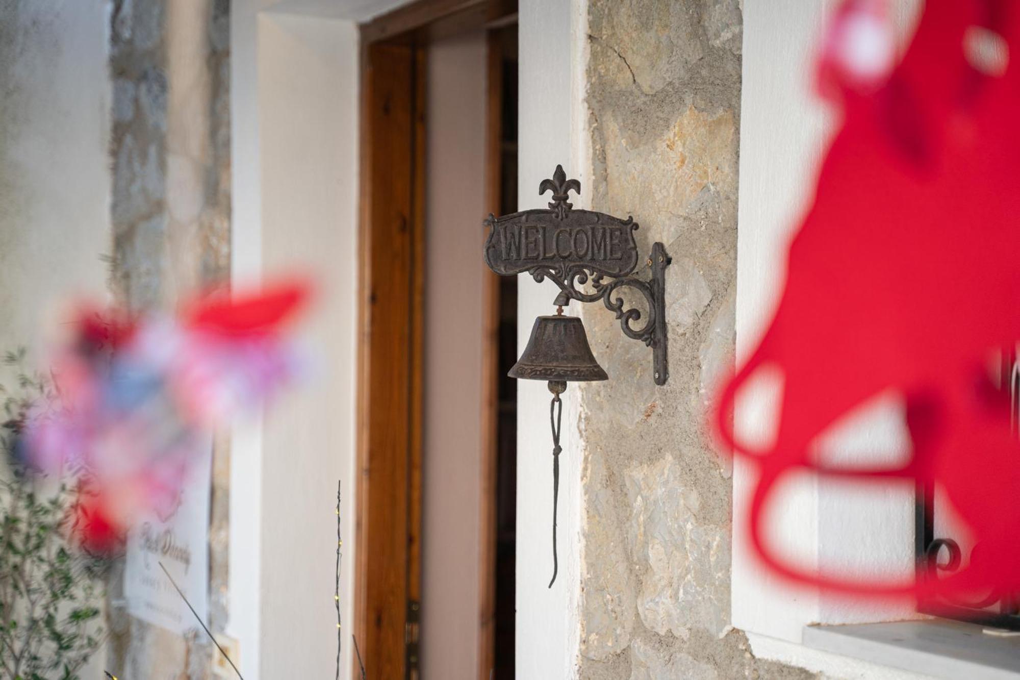 Rock Dandy Deluxe Chalet In Arachova - Delphi, Sauna, Prv Parking, Amazing View Luaran gambar